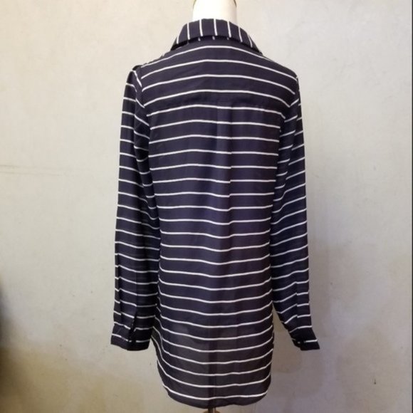 Darling Long navy striped button down shirt size M (L15) - Picture 8 of 8